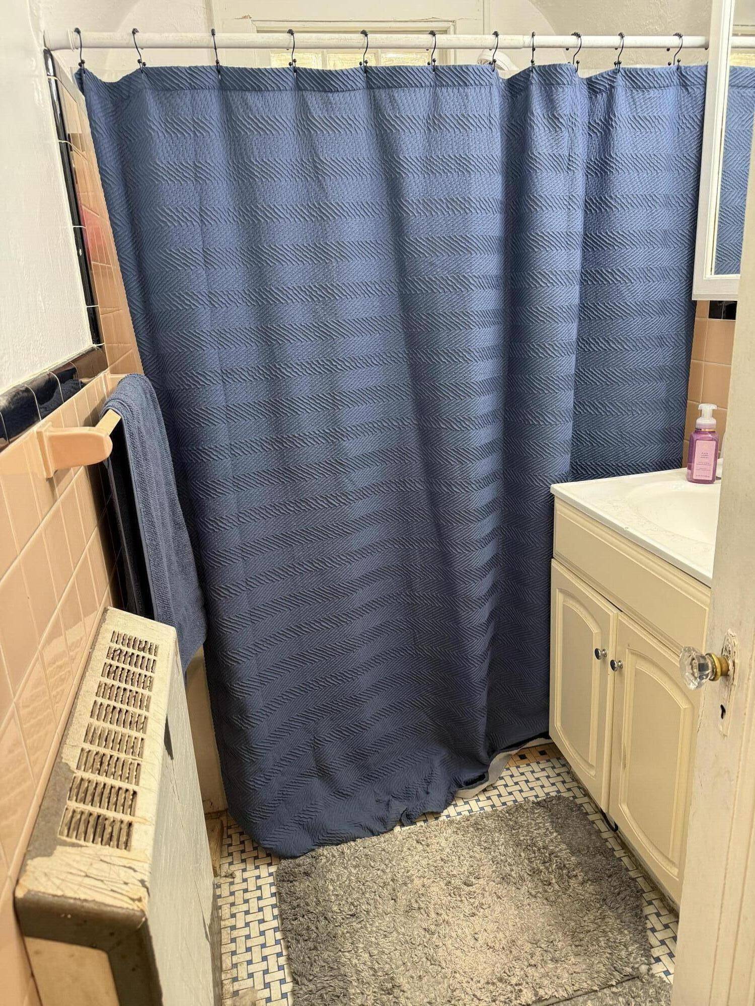 Muskegon, MI 49442,1068 Ada AVE