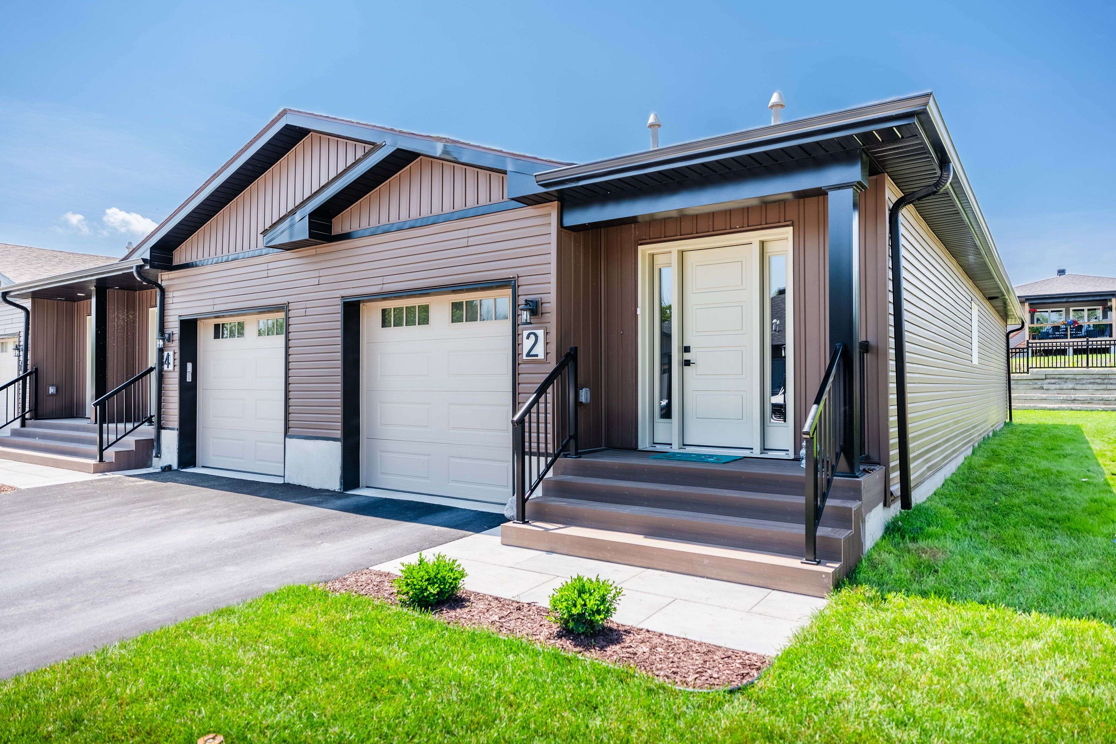 South Stormont, ON K0C 1P0,4 Erindale LN