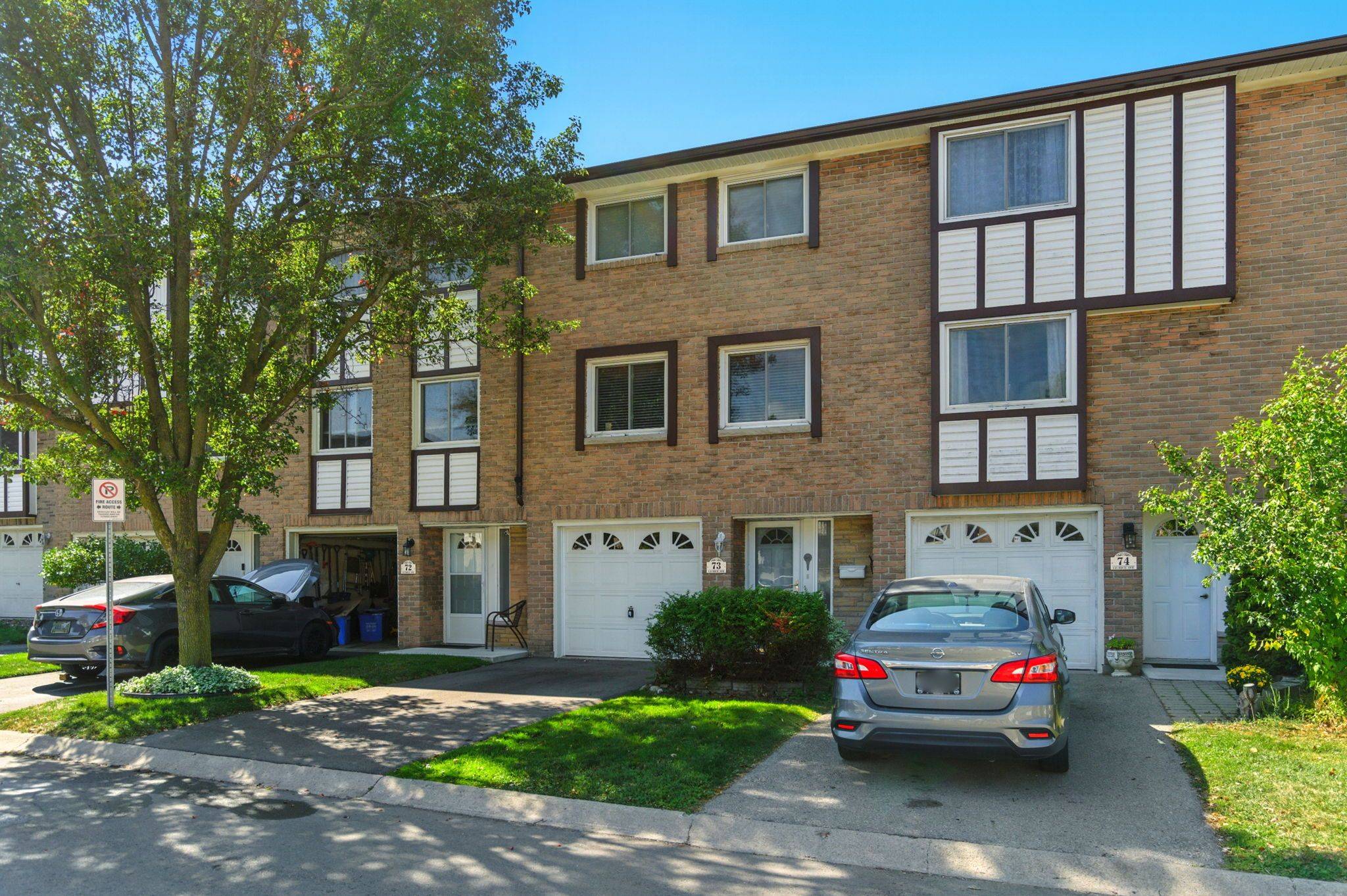 Hamilton, ON L9C 6R3,145 Rice AVE #73