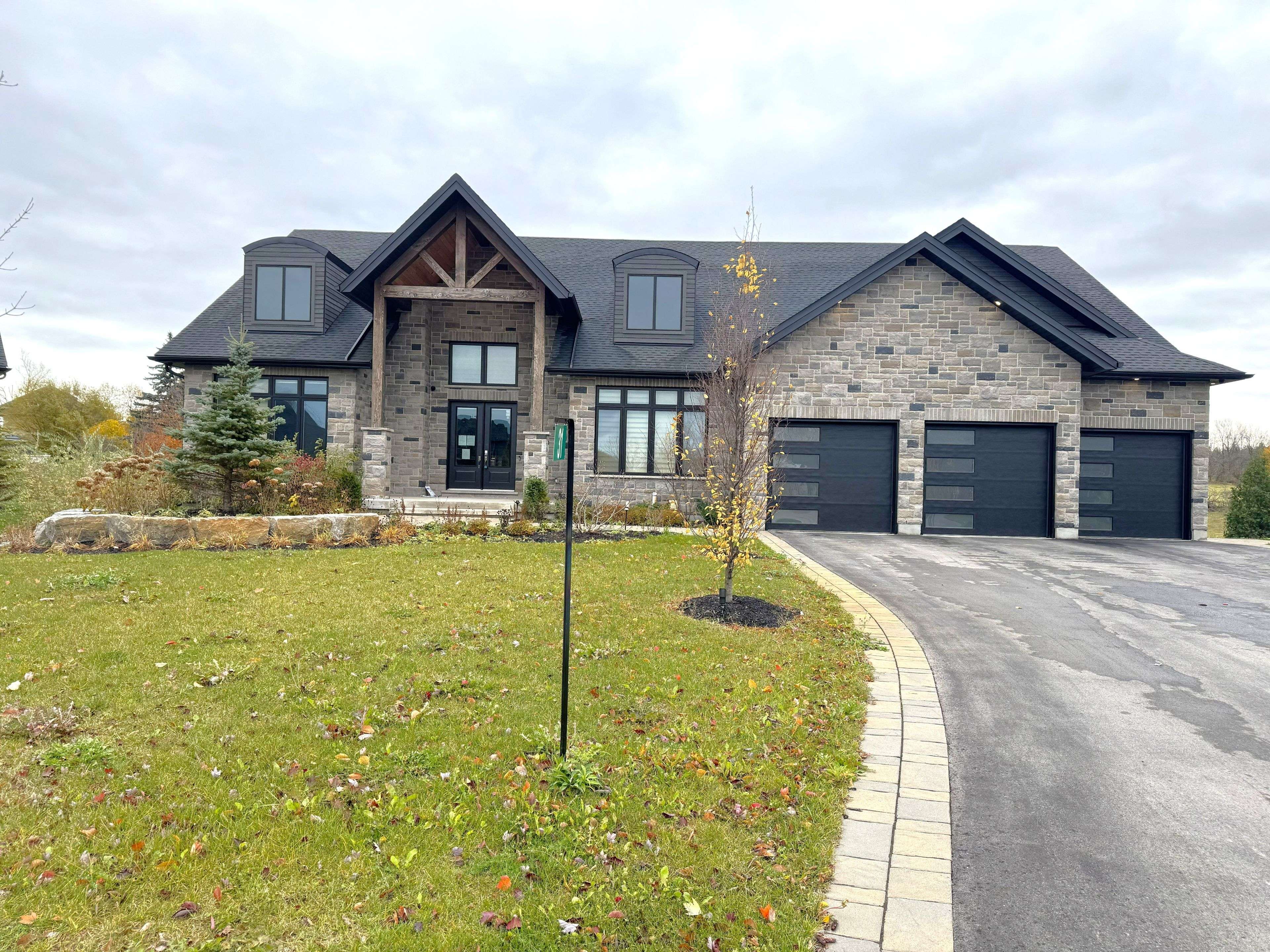 Puslinch, ON N0B 2C0,31 Whitcombe WAY