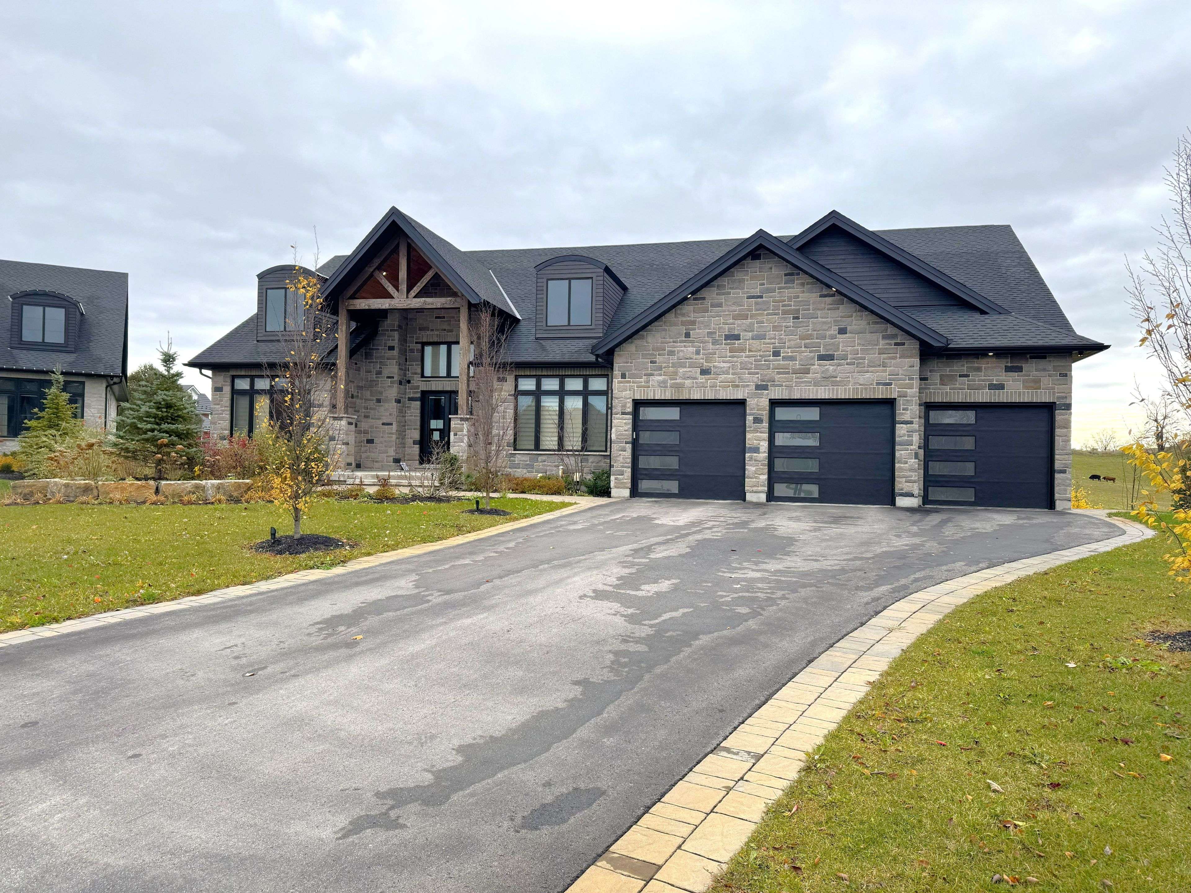 Puslinch, ON N0B 2C0,31 Whitcombe WAY