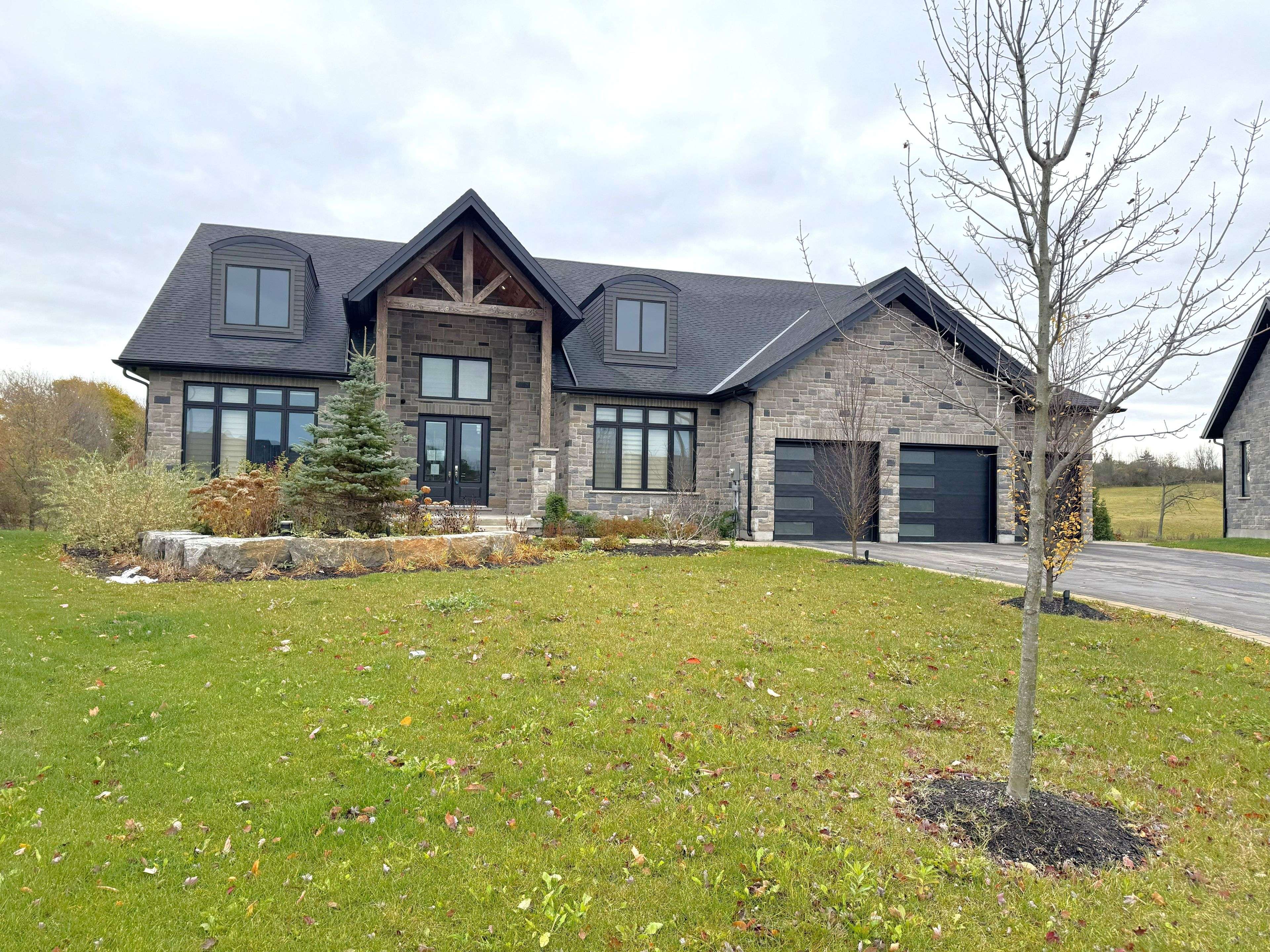 Puslinch, ON N0B 2C0,31 Whitcombe WAY