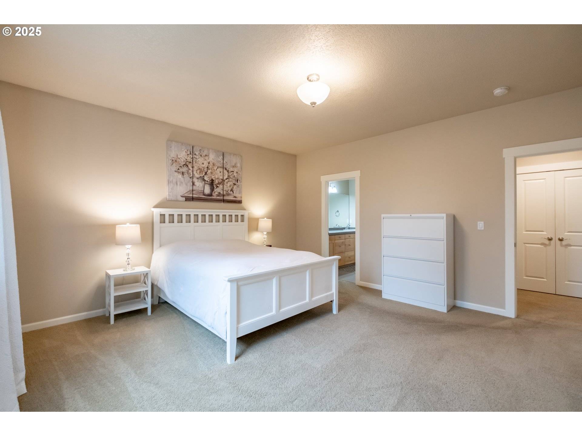 Aurora, OR 97002,21022 JENNY MARIE LN