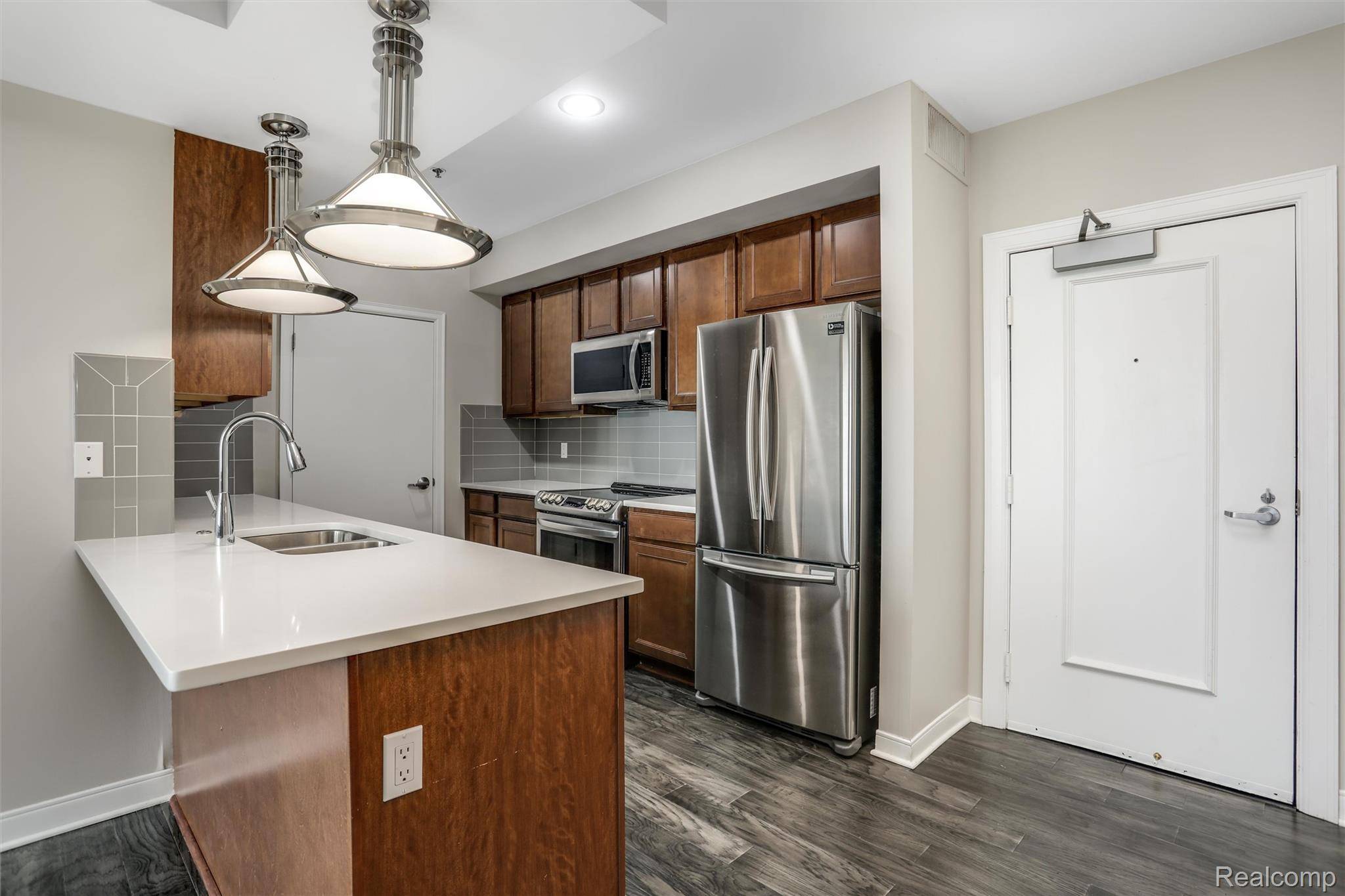 Detroit, MI 48226,525 W Lafayette BLVD