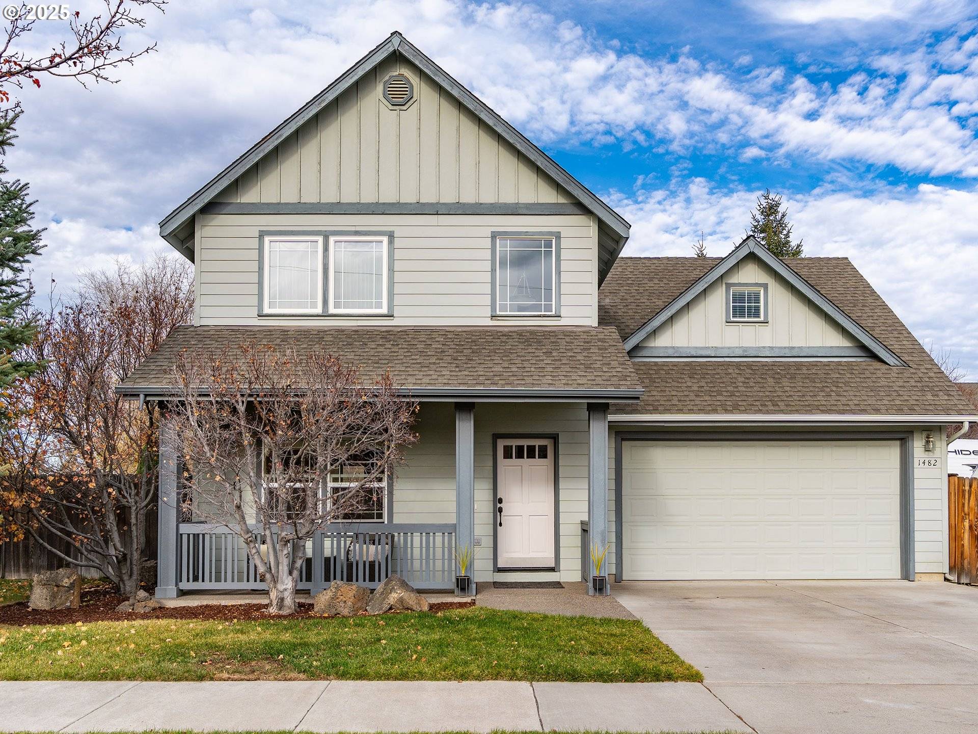 Bend, OR 97701,1482 NE RUMGAY LN