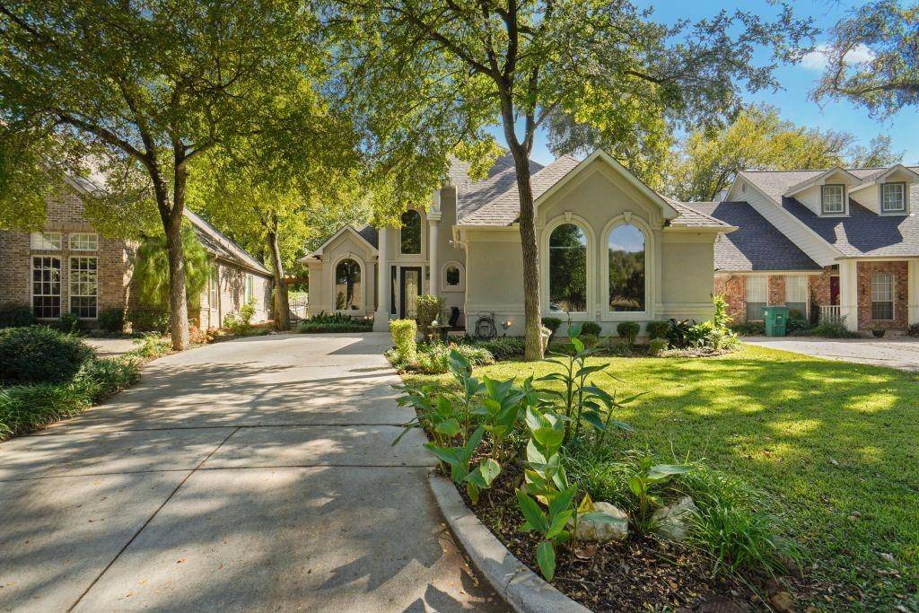 Fort Worth, TX 76112,5968 Riverbend Place