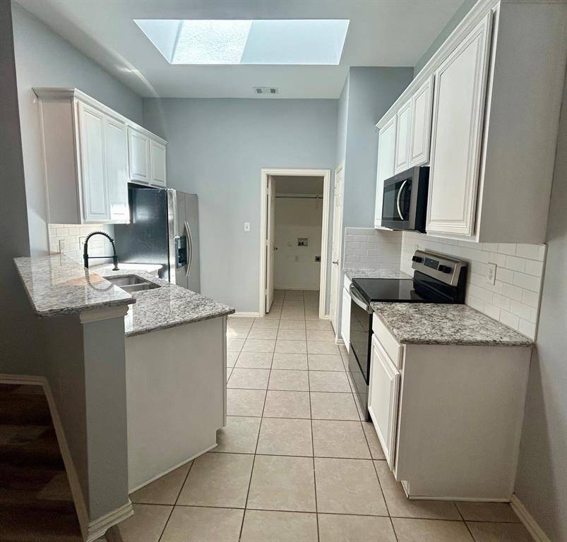 Denton, TX 76208,1610 Poinsettia Boulevard