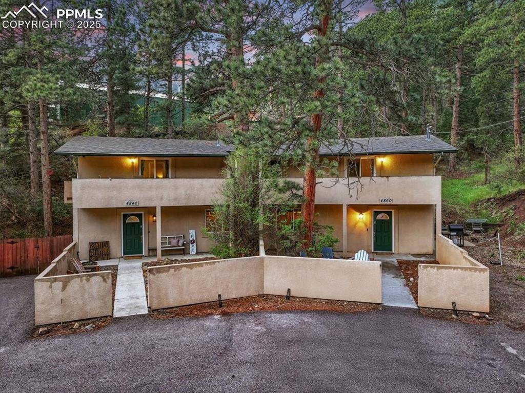 Cascade, CO 80809,4840 Pikes Peak HWY