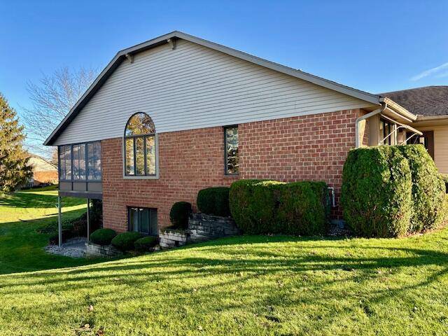 Zeeland, MI 49464,212 Parkside DR