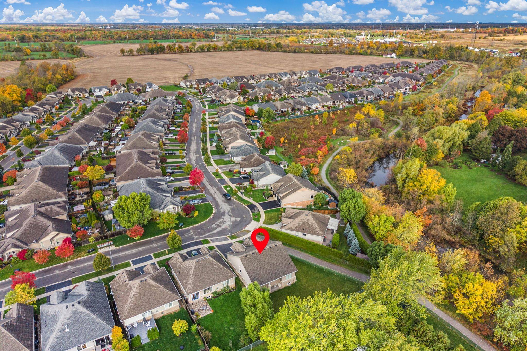 West Lincoln, ON L0R 2A0,5 Oakdale BLVD