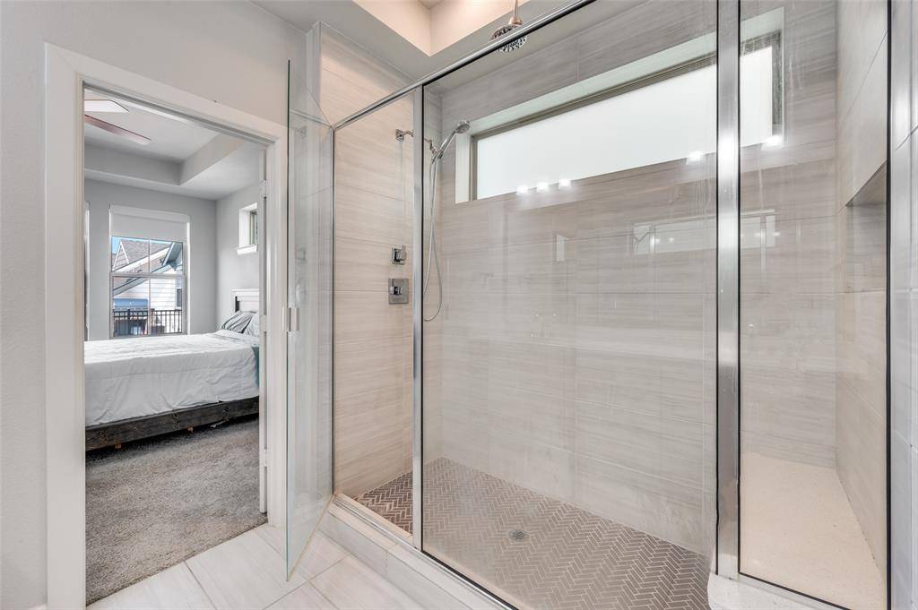 Dallas, TX 75212,2739 Flowering Peach Lane