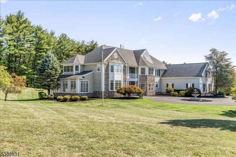 Hopewell Twp., NJ 08560,18 Todd Ridge Rd.