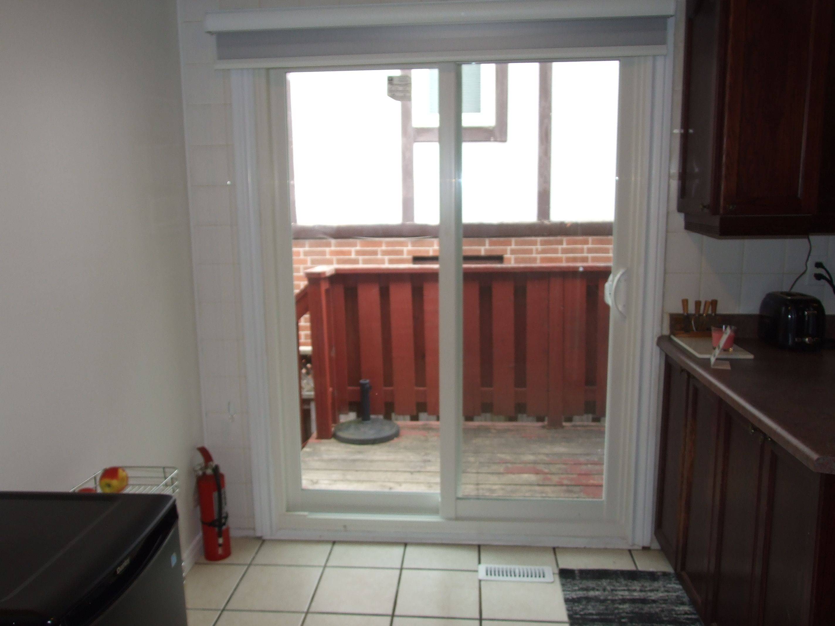 Whitby, ON L1P 1B2,53 Renfield CRES