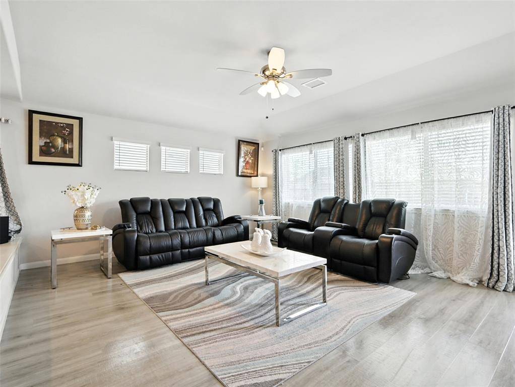 Anna, TX 75409,716 Markham Drive