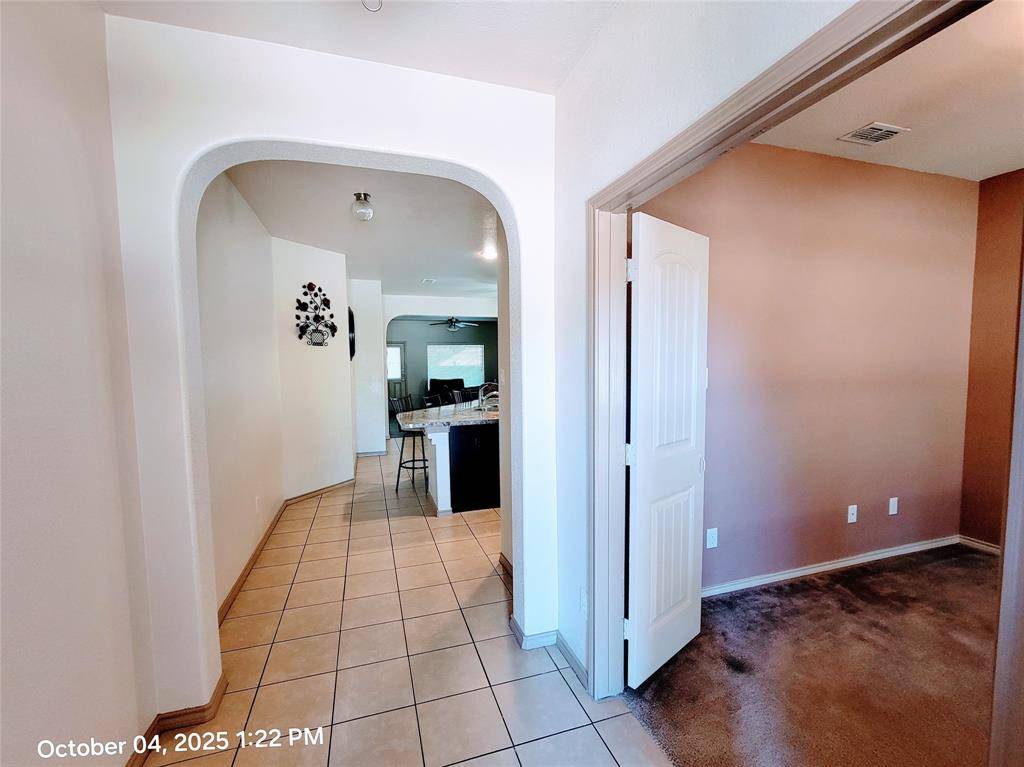 Fort Worth, TX 76120,912 Iona Drive