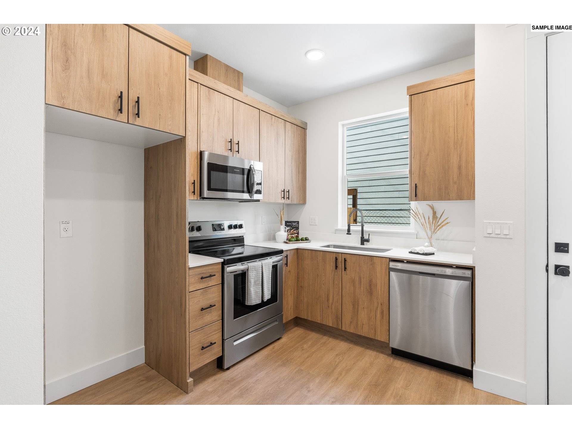 Portland, OR 97203,6631 N Fessenden ST #6