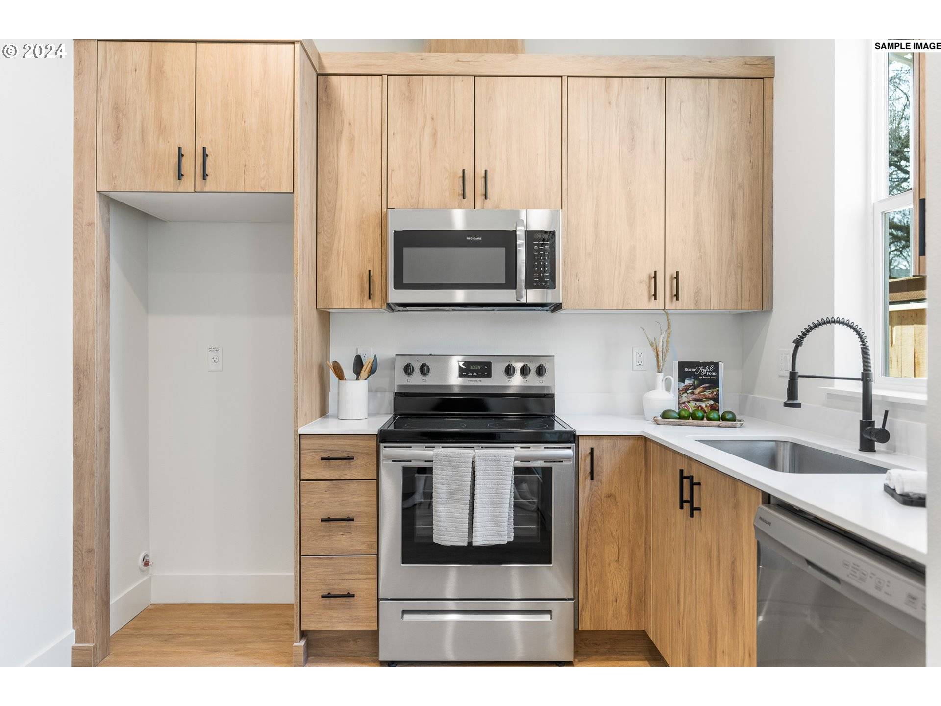 Portland, OR 97203,6631 N Fessenden ST #6