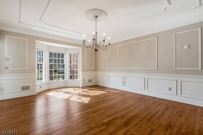 Warren Twp., NJ 07059,2 Willow Woods Trl