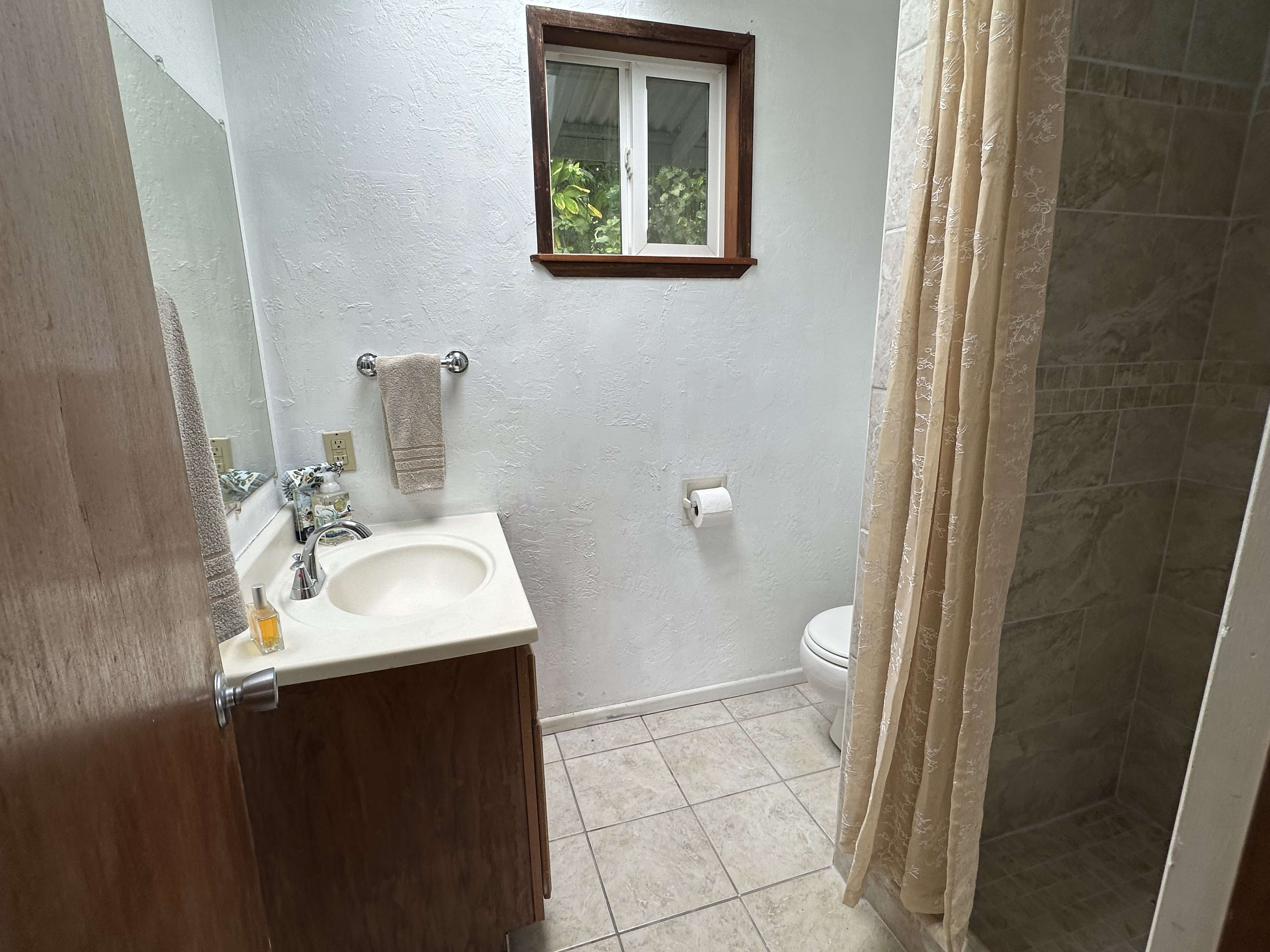 Kapaau, HI 96755,53-4214-A AKONI PULE HIGHWAY #153B