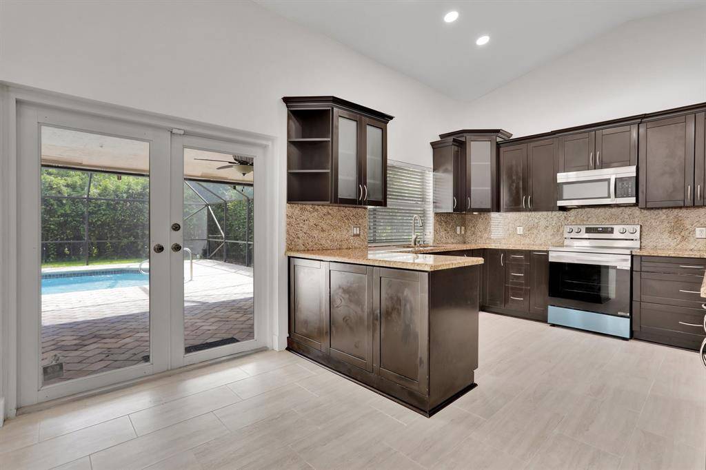 Coral Springs, FL 33067,5264 NW 89th Dr