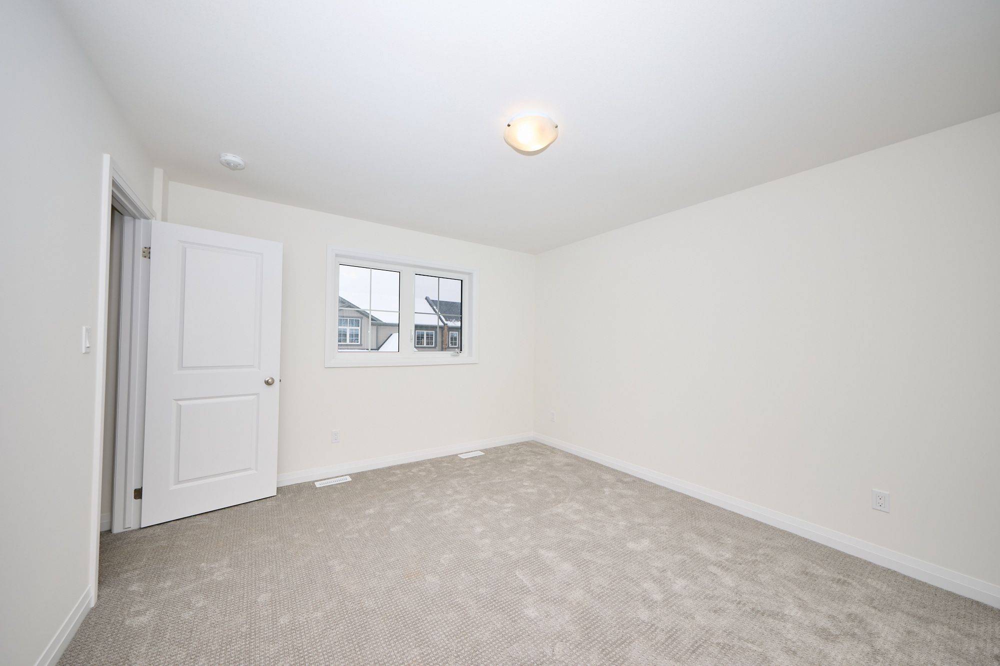 Fort Erie, ON L2A 1N1,397 Garrison RD #14