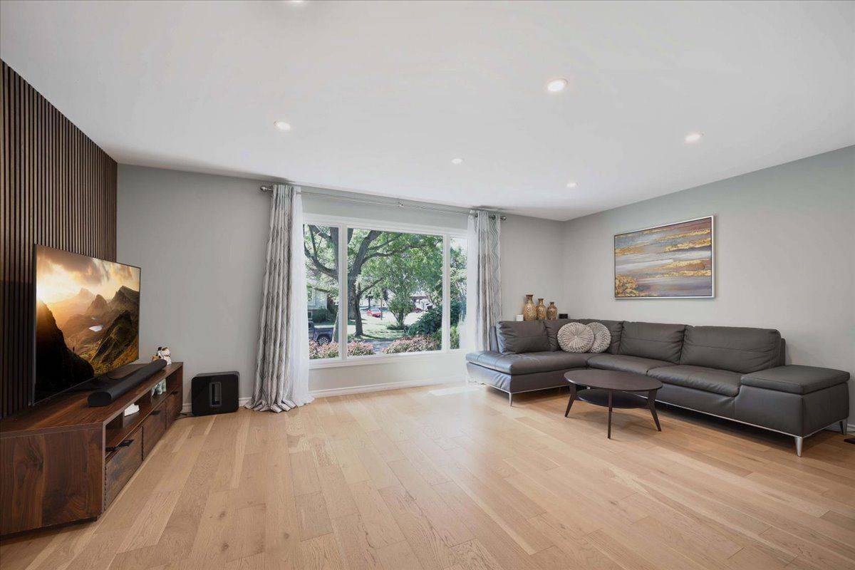 St. Catharines, ON L2M 7B6,72 Cindy DR