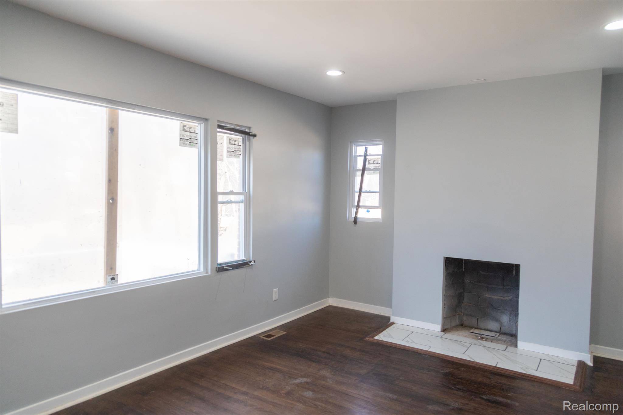 Detroit, MI 48224,3926 THREE MILE DR