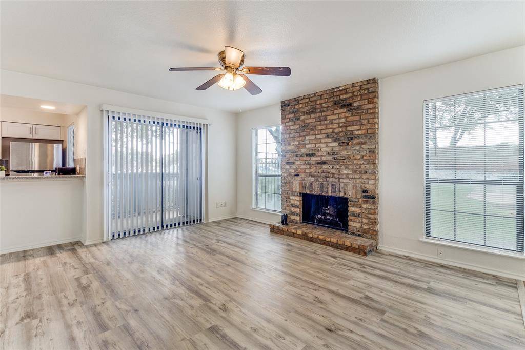 Dallas, TX 75248,15151 Berry Trail #407