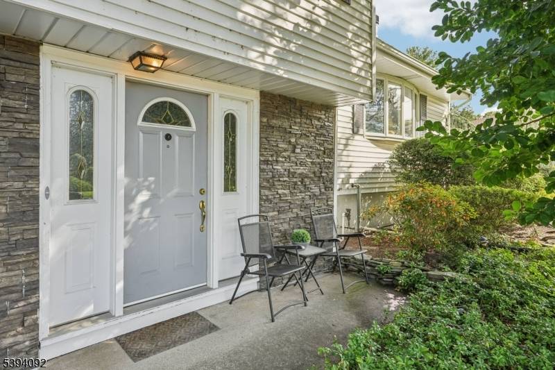 Wayne Twp., NJ 07470,32 Augusta Dr