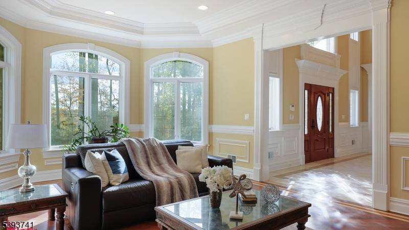 Watchung Boro, NJ 07069,115 Old Somerset Rd