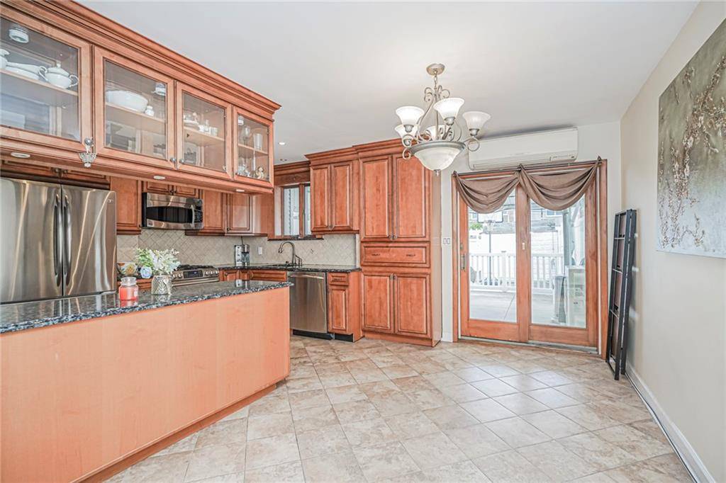 Brooklyn, NY 11214,8907 16th AVE