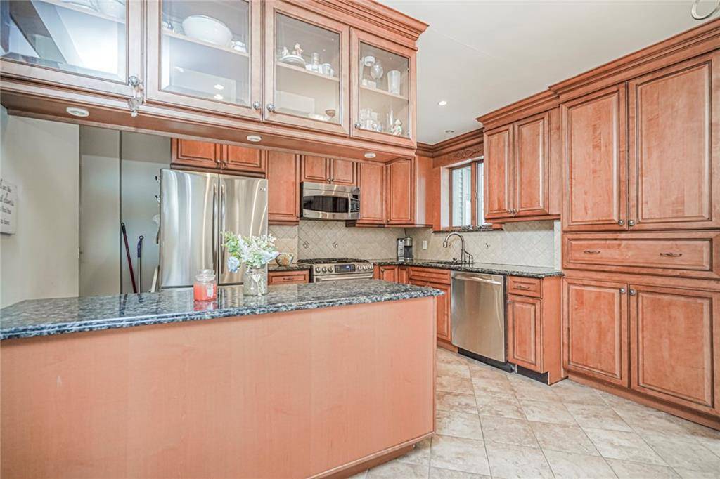 Brooklyn, NY 11214,8907 16th AVE