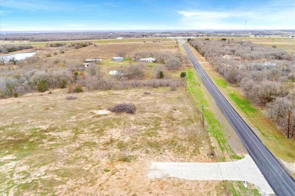 Axtell, TX 76624,1879 Longhorn Parkway