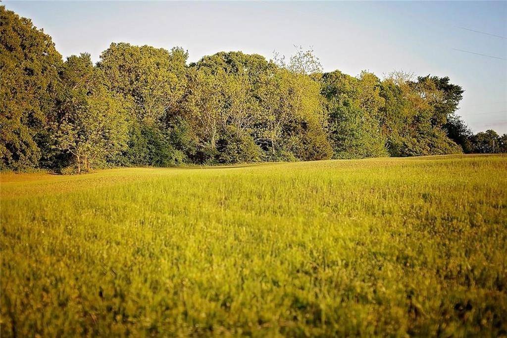 East Tawakoni, TX 75472,206 Mohawk Trail