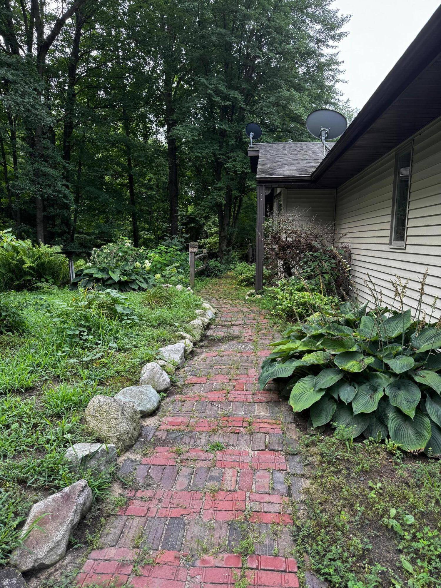 Ceresco, MI 49033,10660 D DR S