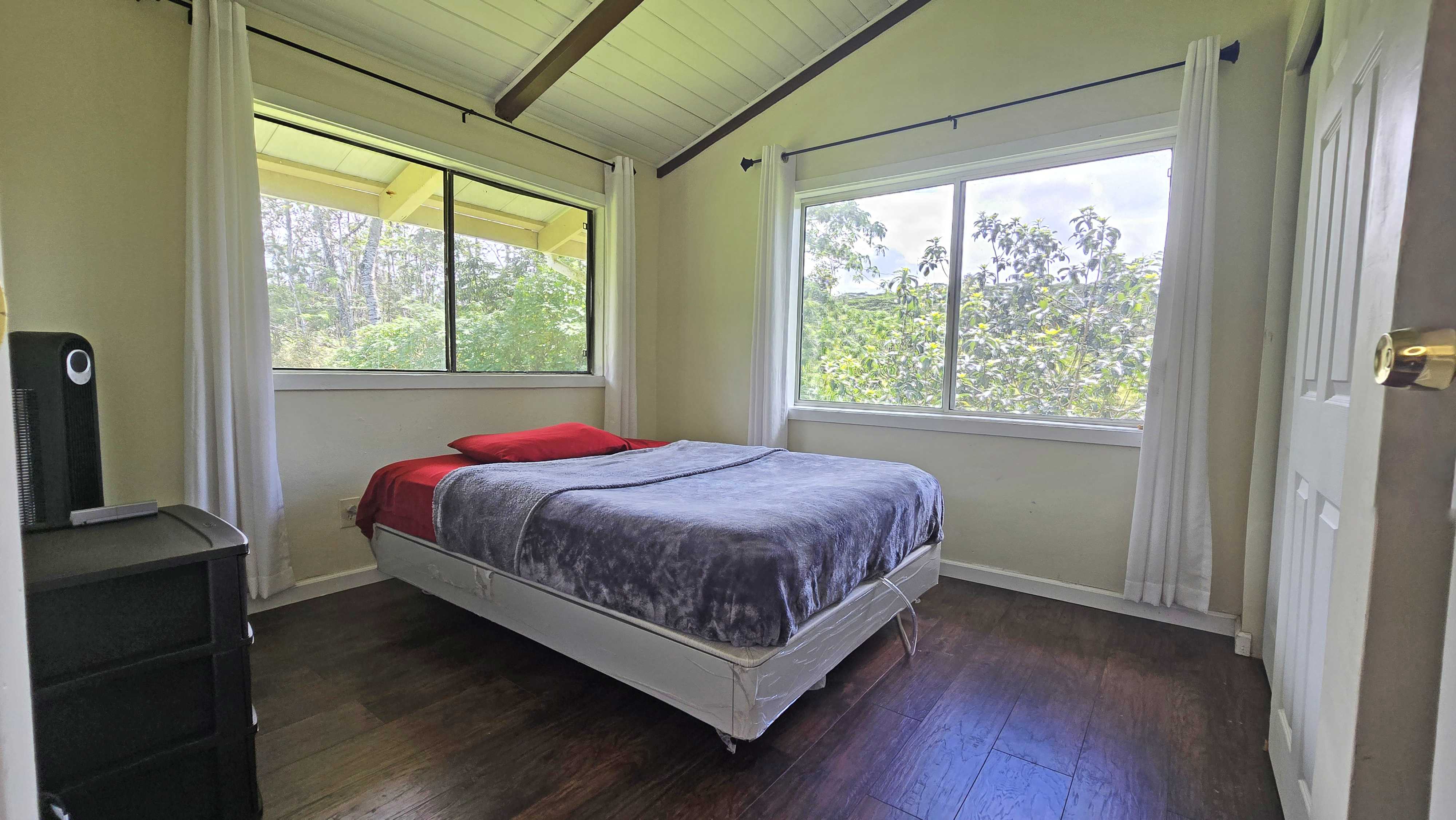 Pahoa, HI 96778,14-3404 HAWAII RD