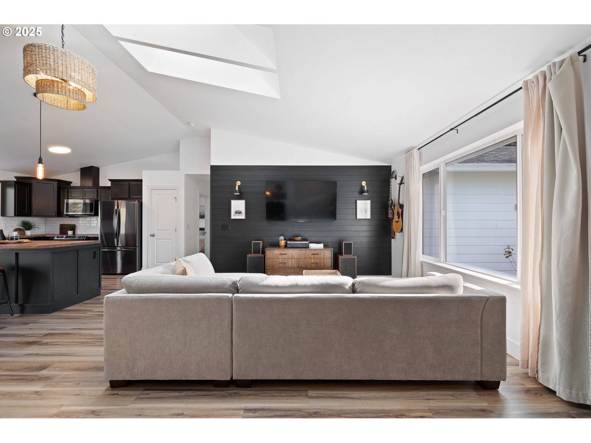 Longview, WA 98632,940 STELLA RD