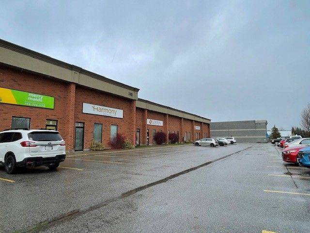 Barrie, ON L4N 6C6,740 HURONIA RD #1-7