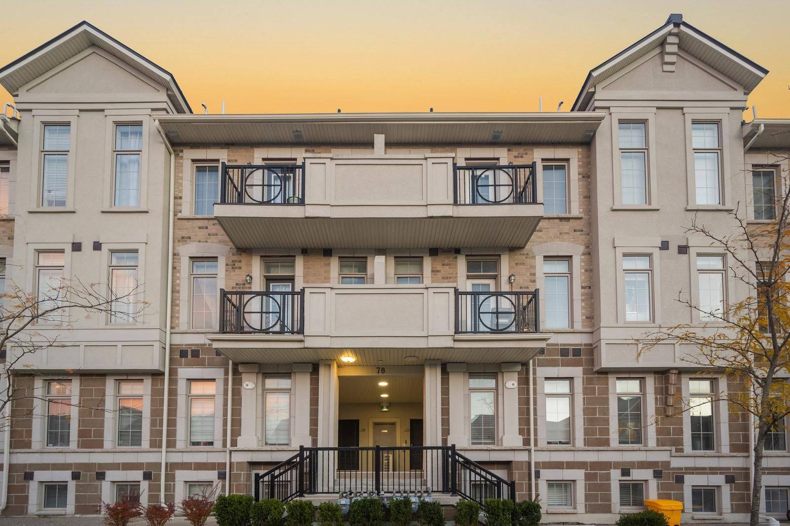 Mississauga, ON L4Z 0C8,78 Preston Meadow AVE #13