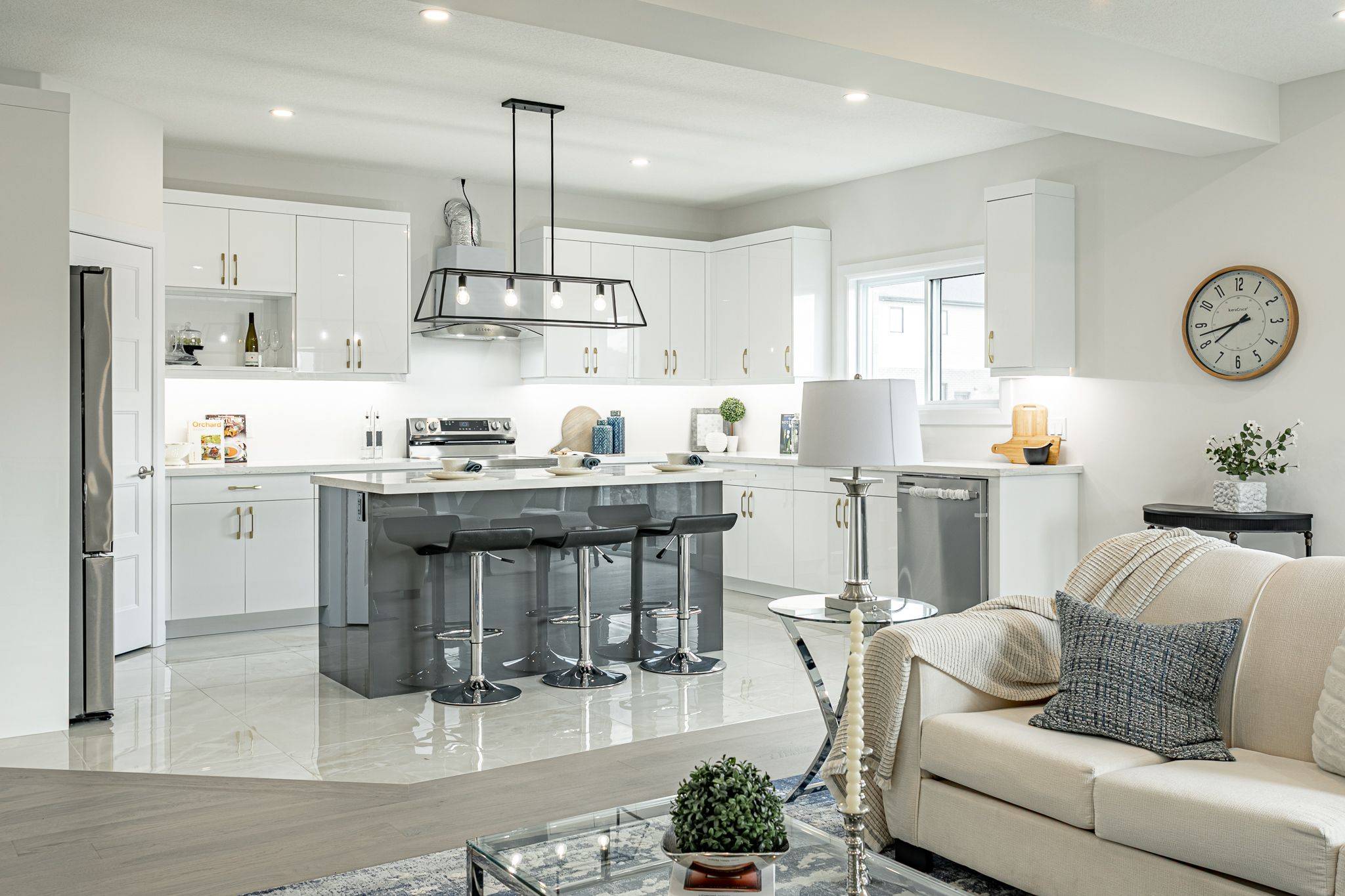 London South, ON N6M 0M1,1320 Honeywood DR