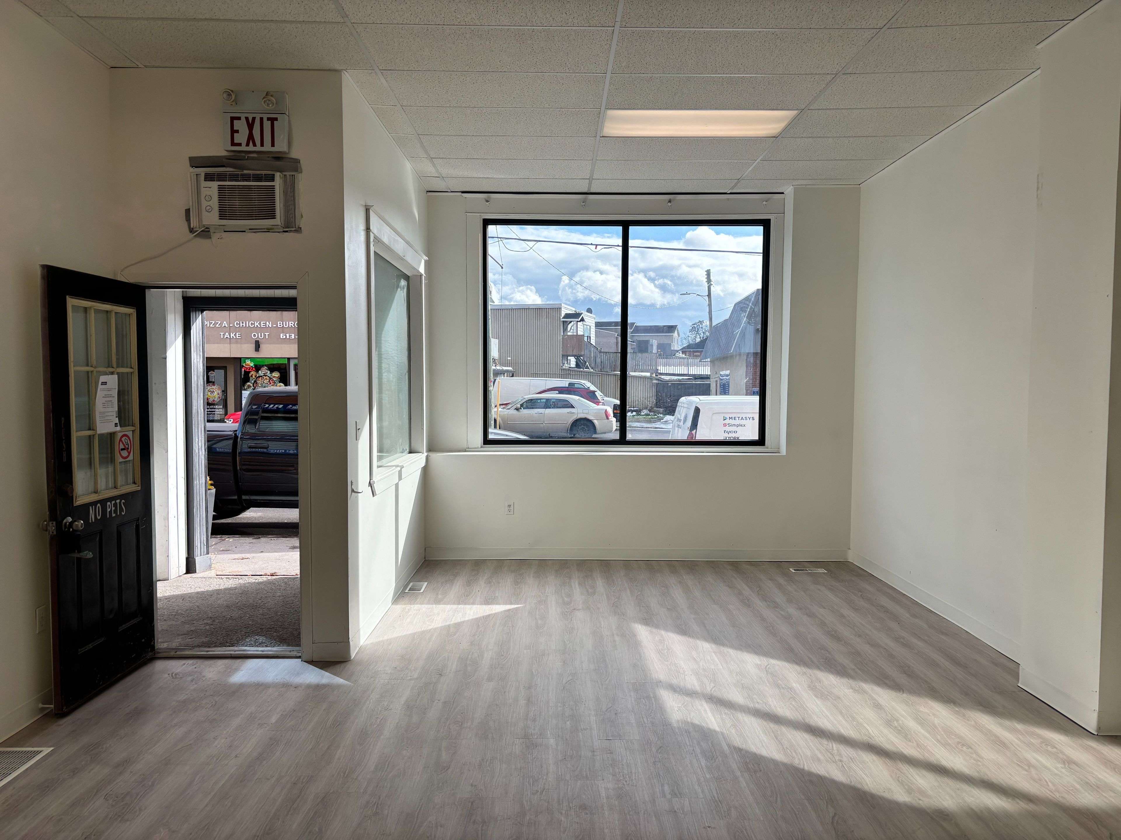 Centre Hastings, ON K0K 2K0,26 St Lawrence ST W