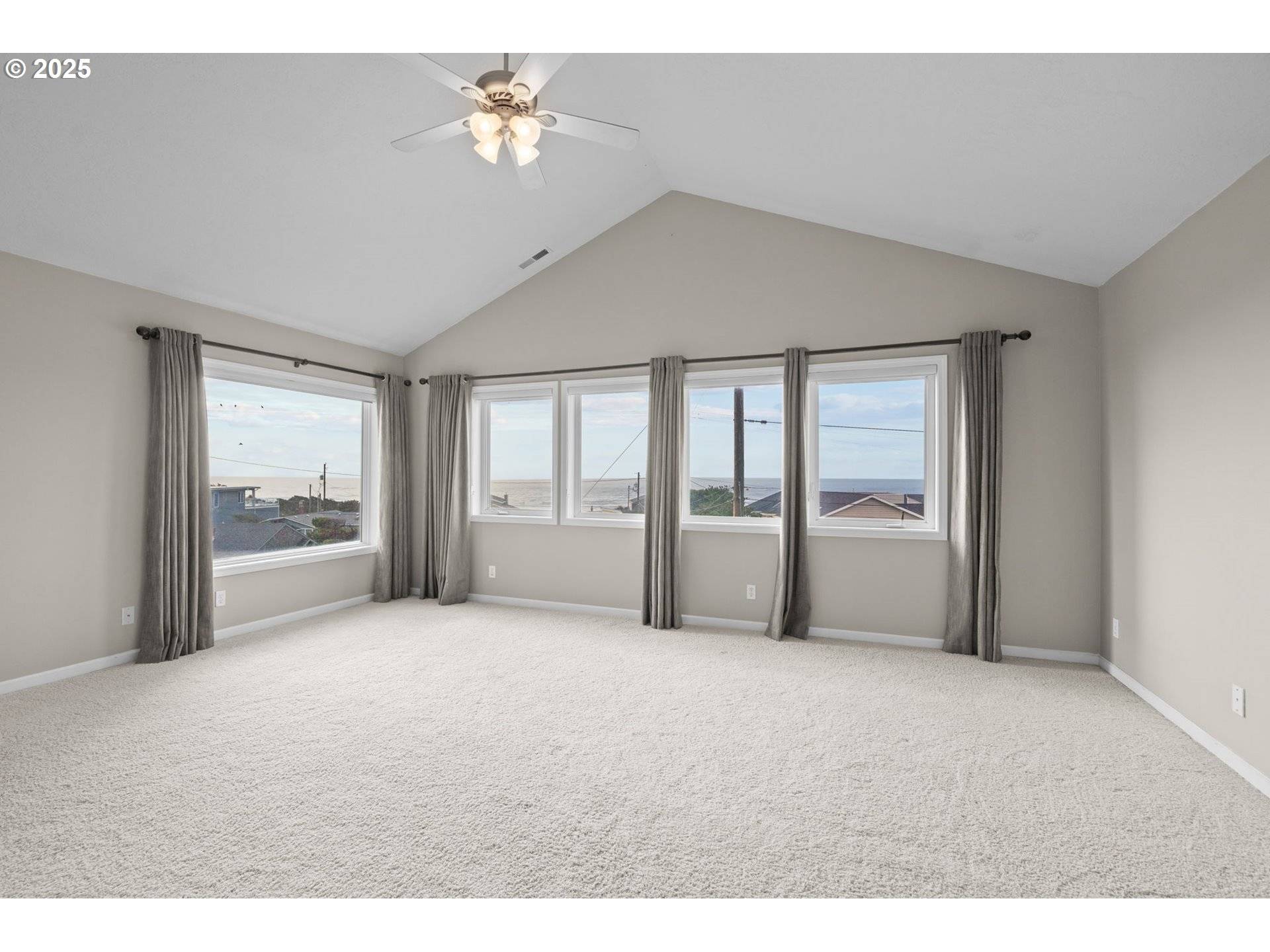 Newport, OR 97365,906 SW 7TH ST #B