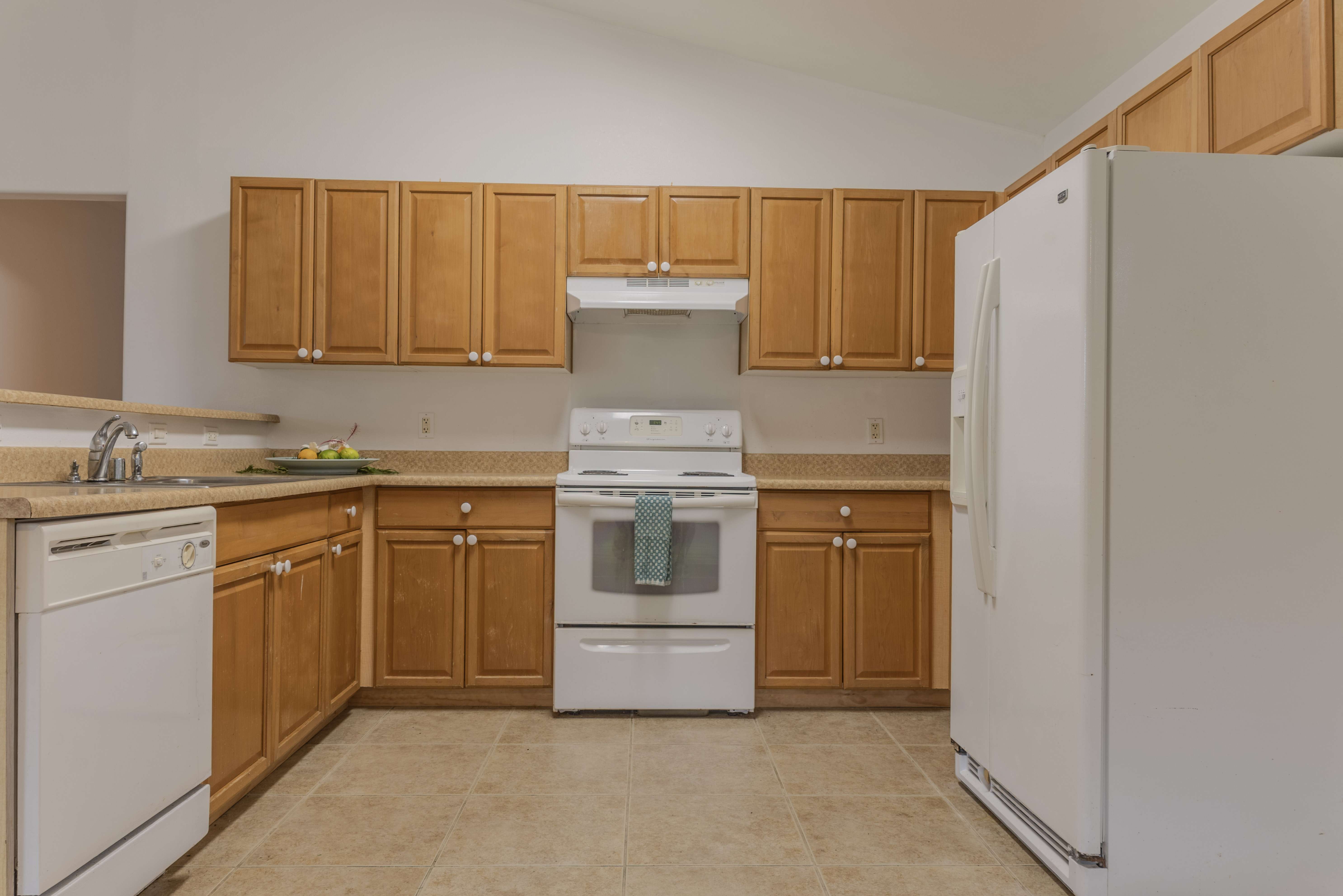 Naalehu, HI 96772,94-6663 KAMAOA RD