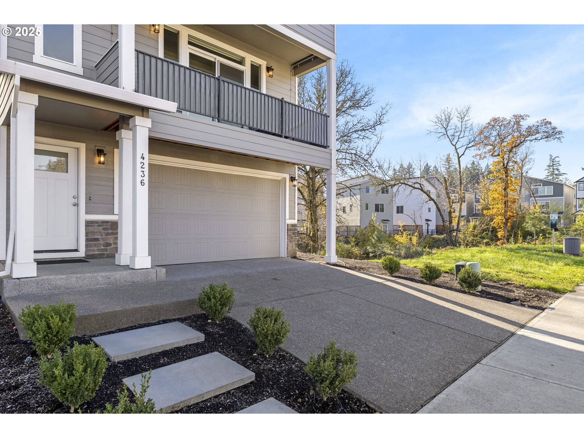 Newberg, OR 97132,4236 E WILLAKENZIE ST