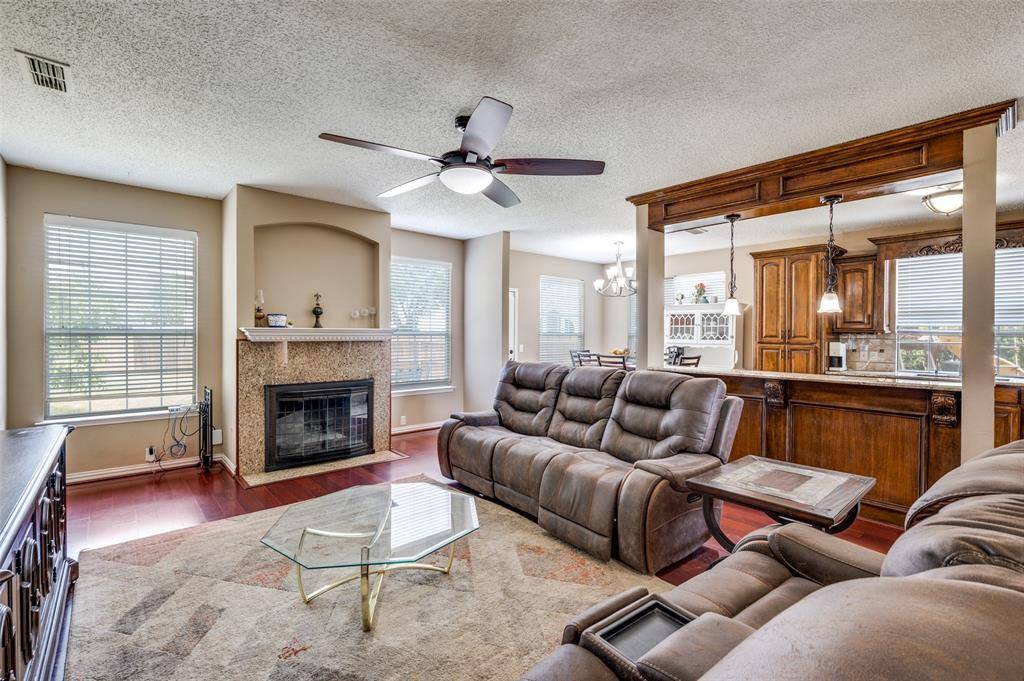 Lake Dallas, TX 75065,337 Sweet Leaf Lane