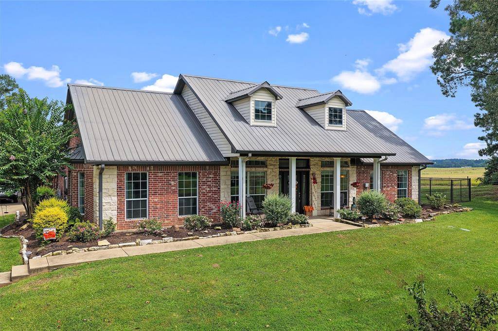 101 County Road 4035, Carthage, TX 75633