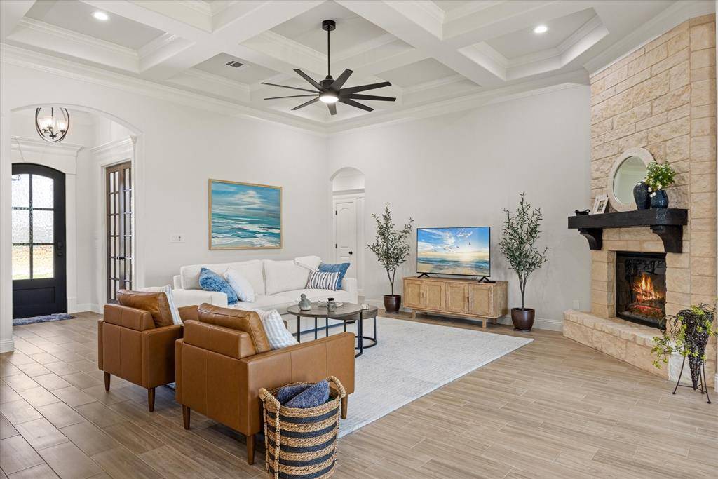 Granbury, TX 76049,3004 Hazlewood Road