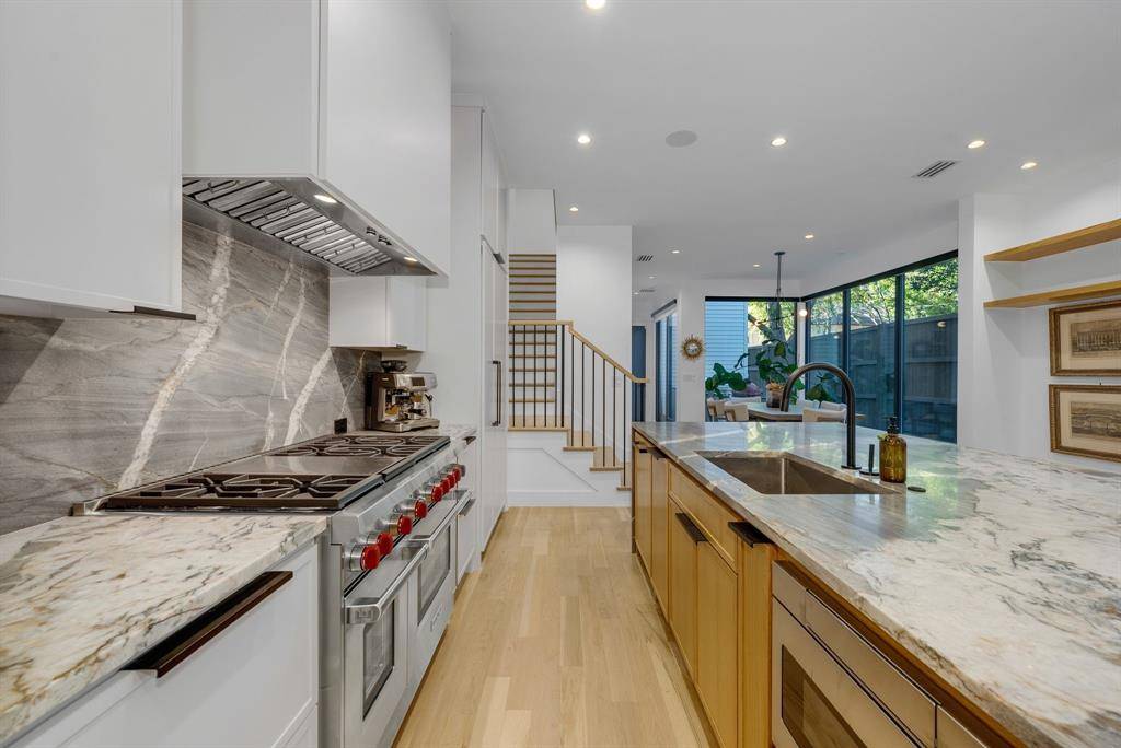 Dallas, TX 75219,4214 Hawthorne Avenue