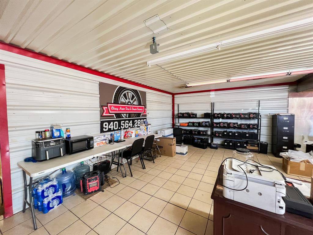 Olney, TX 76374,1106 W Main Street