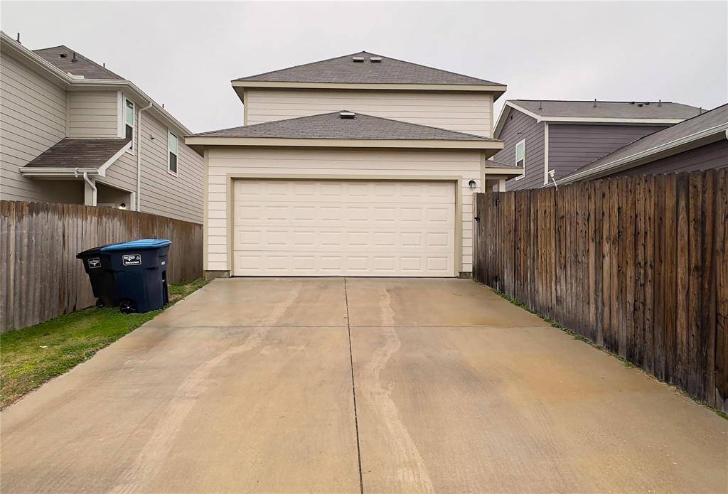 5565 Willamette Drive, Fort Worth, TX 76119